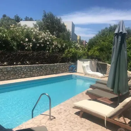 Villa Lea *