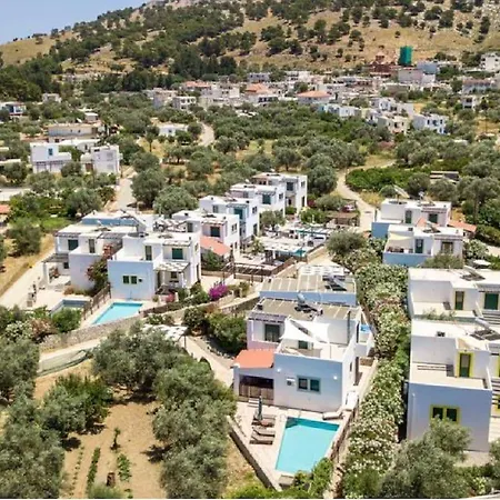 Lea Villa *